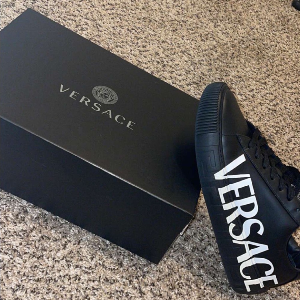 I’m trying to get 900 for these but I’ll try to make a deal with you